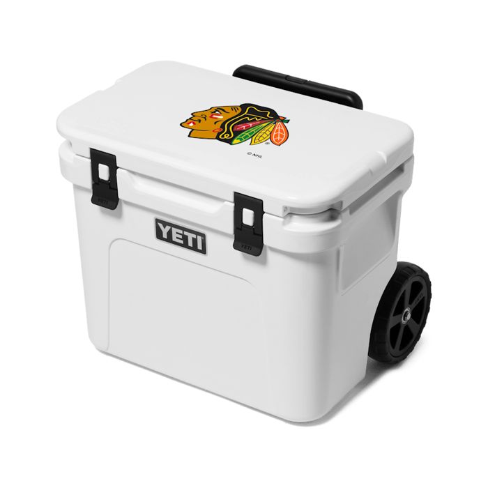 Термобокс YETI Chicago Blackhawks Roadie 32 Hard Cooler