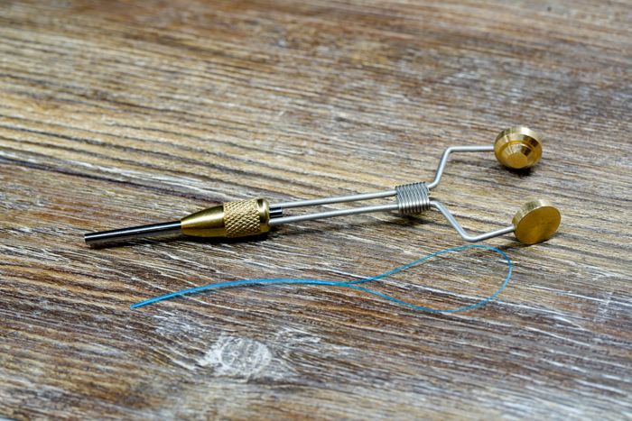 Инструмент для вязания мушек The Fly Smith Japanese Tungsten Alloy Bobbin - "A" Style w/te