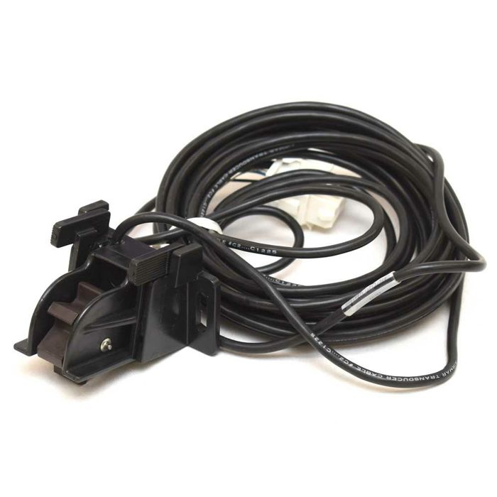 Датчик скорости и температуры Marine Applications Airmar Boat Speed Temperature Sensor | S