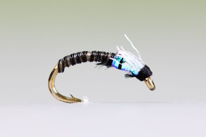 Мушки Umpqua Jujubee Midge Flash Fly