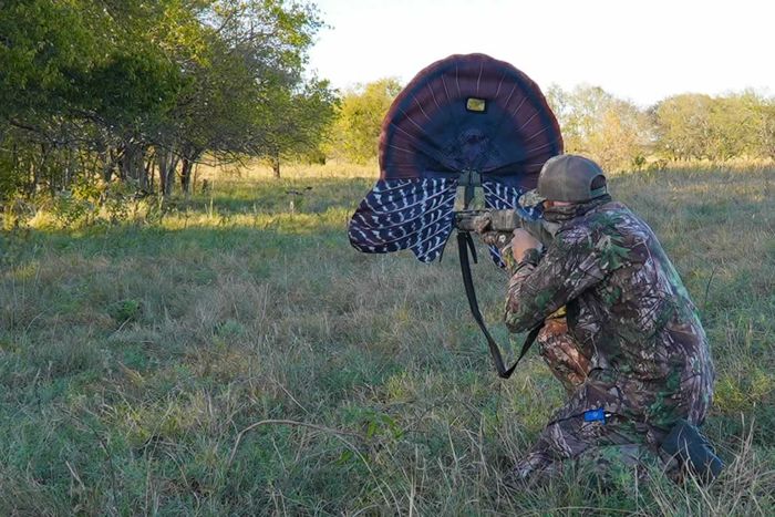 Чучело Mojo Scoot-N-Shoot Gunner Turkey Decoy - MOJO Outdoors
