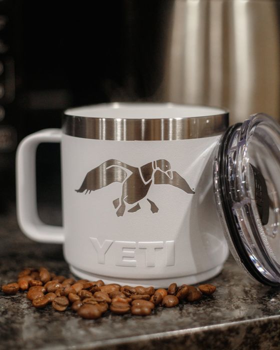Походная посуда Duck Commander Icon 14oz White Yeti Rambler Stackable Mug