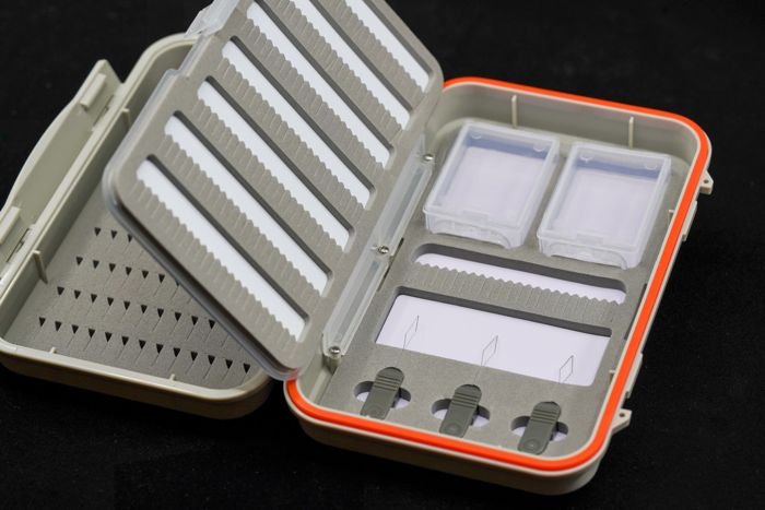 Коробка для мушек Tactical Fly Fisher Waterproof, Locking 4-leaf Threader Fly Box