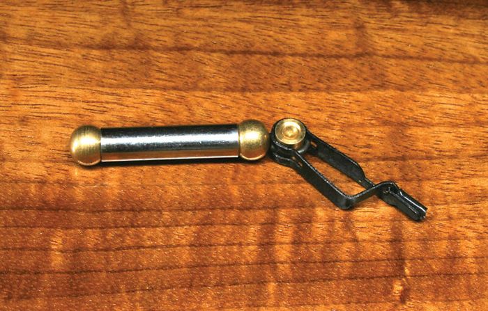 Материал для вязания мушек Hareline Dubbin Hareline Small Handled Rotary hackle Plier w Si