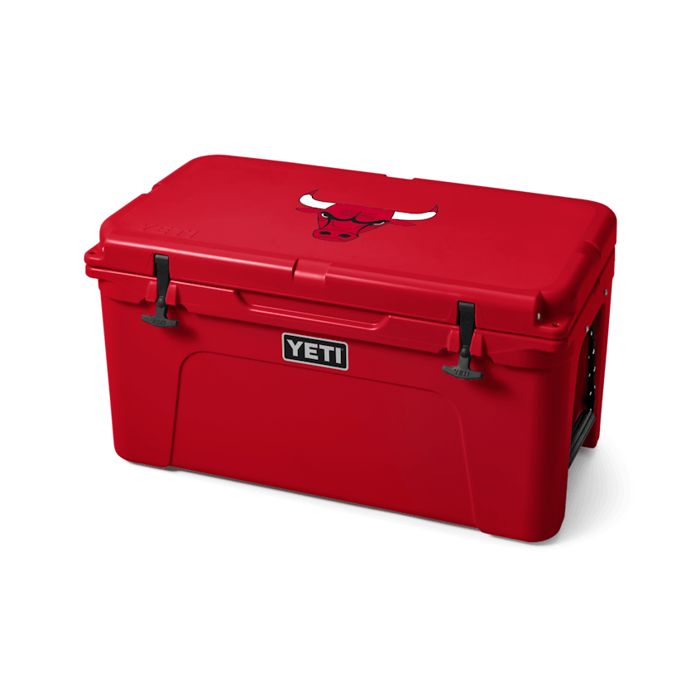 Термобокс YETI Chicago Bulls Tundra 65 Hard Cooler