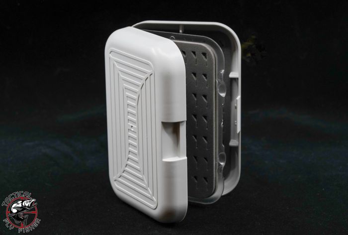 Коробка для мушек Tactical Fly Fisher Small 4-leaf Fly Box