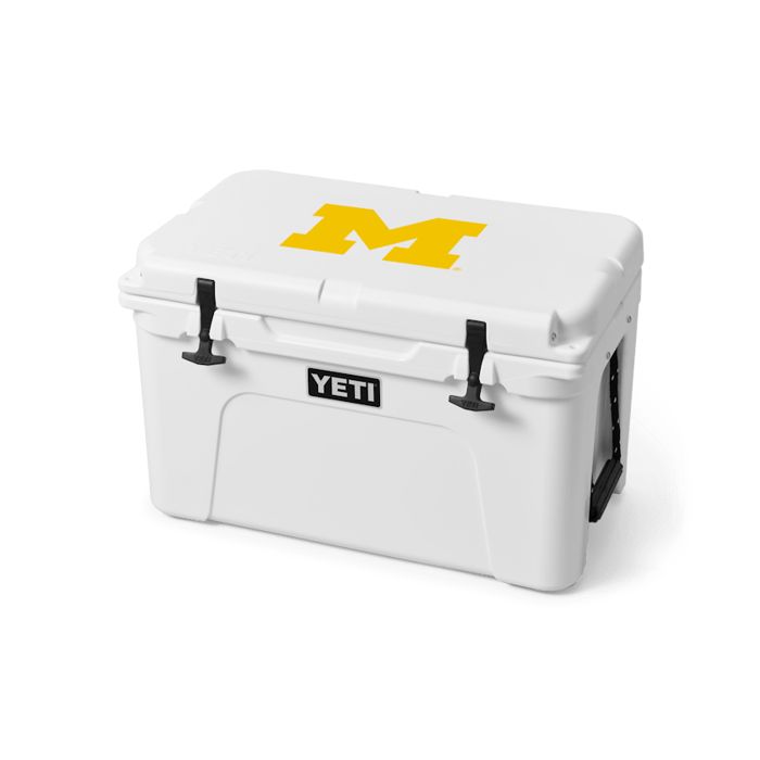 Кулер YETI Michigan Wolverines Tundra 45 Hard Cooler