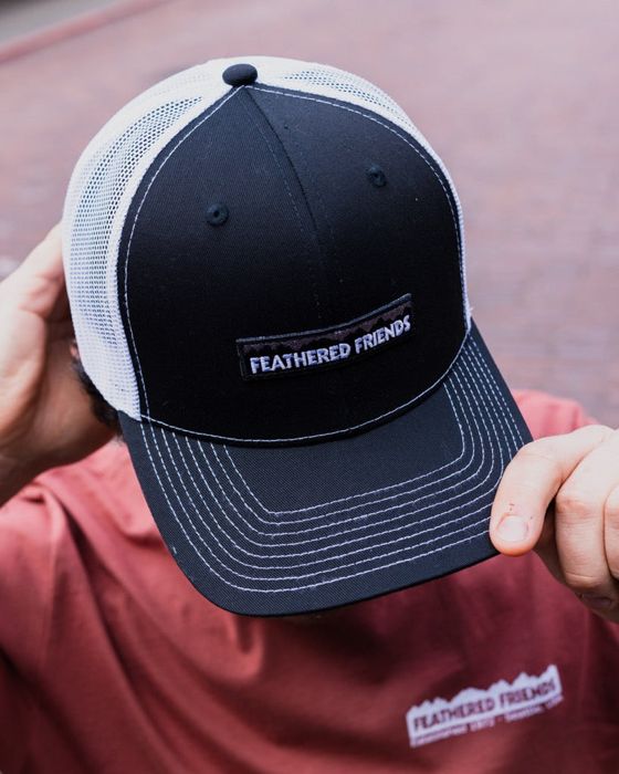 Головной убор Kam Gear Feathered Friends Pro Style Trucker Mountain Logo Patch Hat
