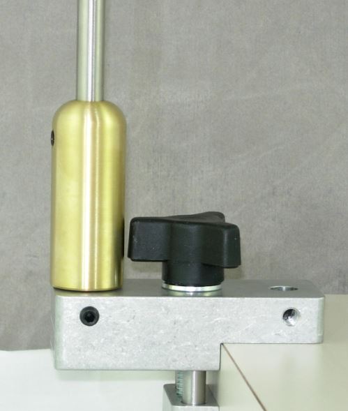 Инструмент для вязания мушек Peak Brass Riser - Vise Accessory