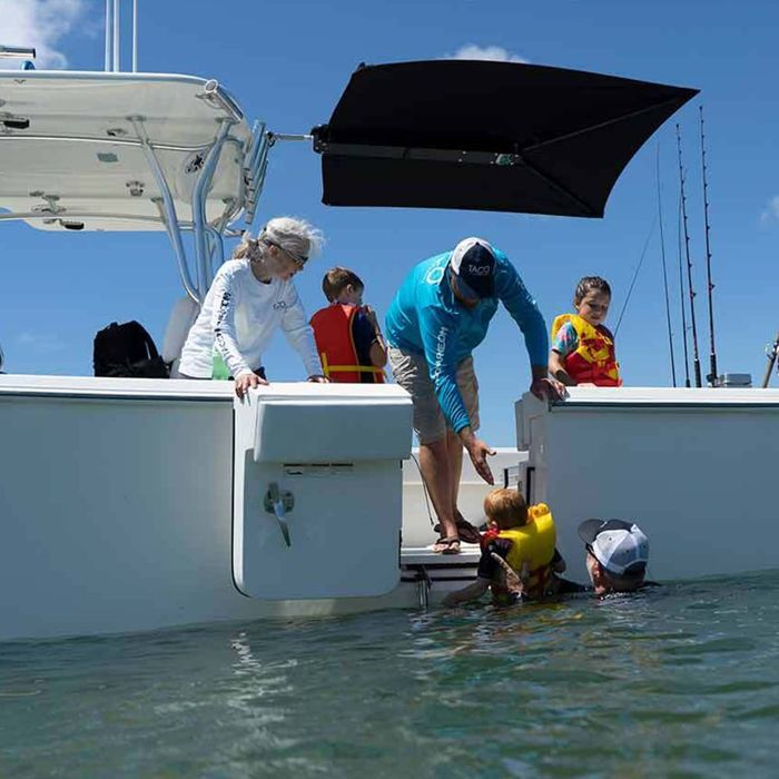 Тент для лодки Taco Marine ShadeFin Boat Shade with Fixed Rod Holder Mount