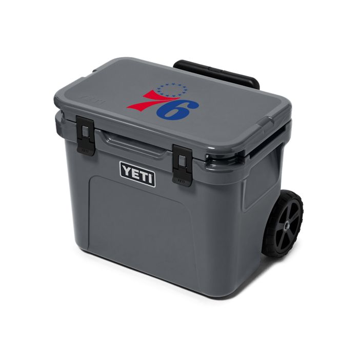 Термобокс YETI Philadelphia 76ers Roadie 32 Wheeled Cooler