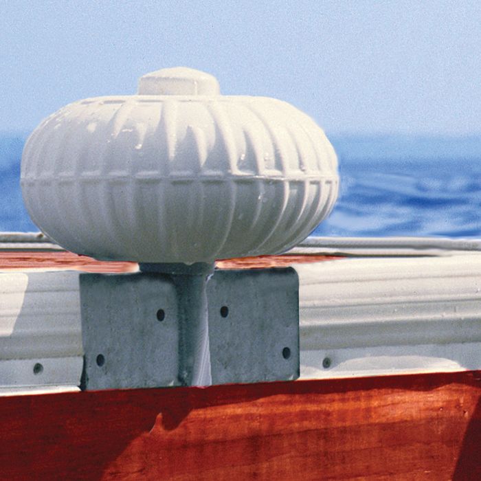 Причальный отбойник Dockmate Straight-Mount Inflatable 9" Dia. Dock Wheel