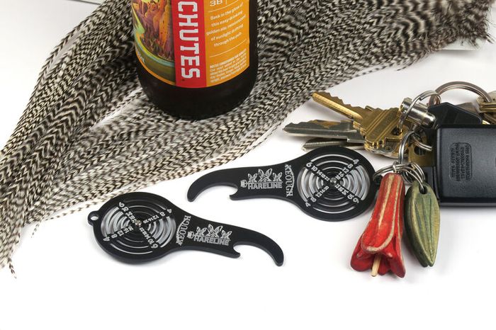 Материал для вязания мушек Hareline Dubbin Hareline Bottle Opener Hackle Gauge Key
